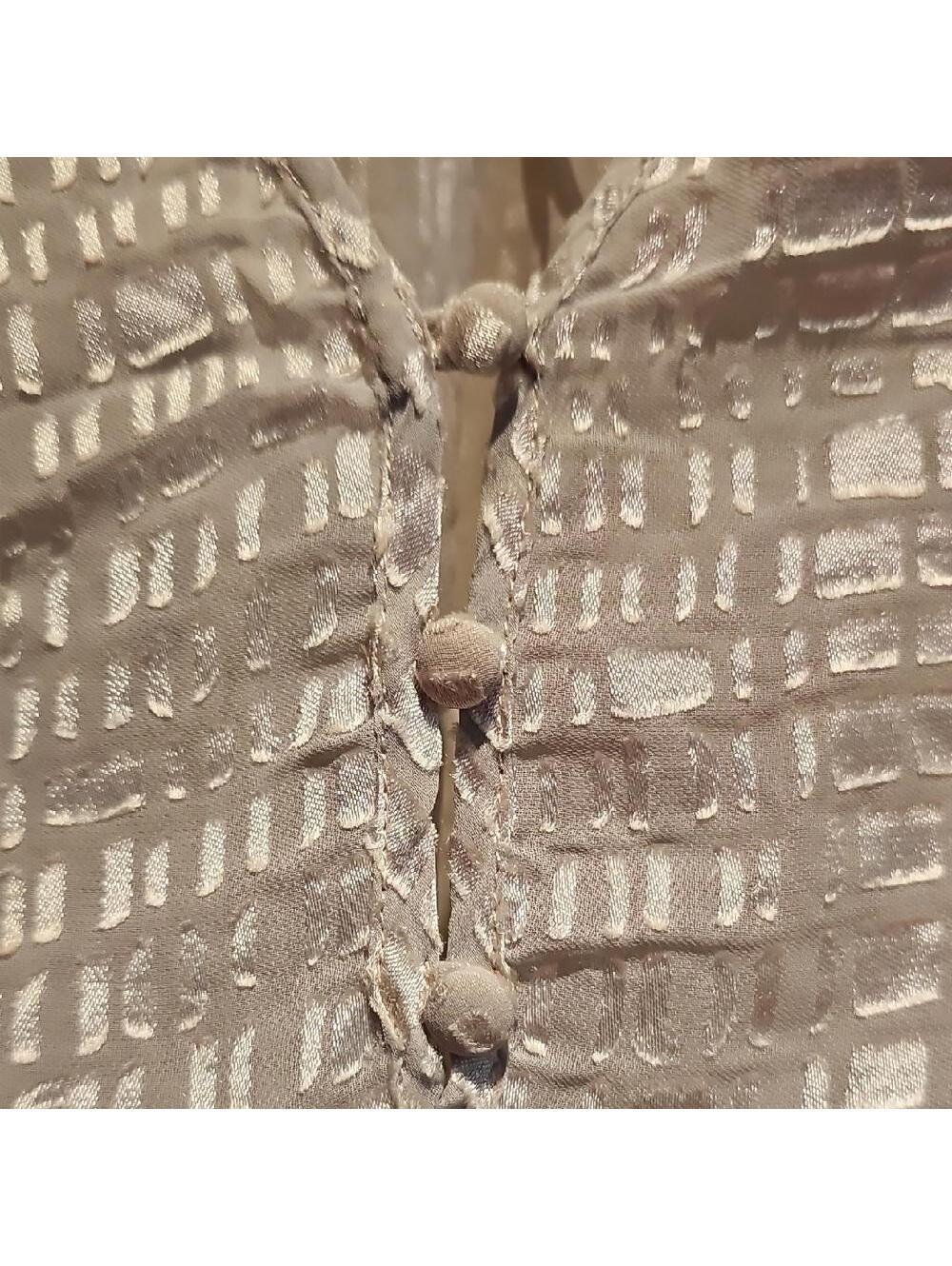 Chico's Metallic Textured Semi Sheer Top Size 2 (Large, 12) - Picture 6 of 8